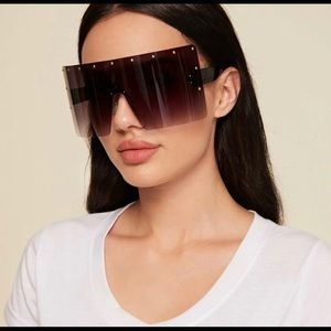 Meet your Posher, Mariam